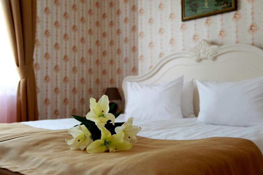 Knyazhyi Dvir Hotel Knyazhichi  Room photo